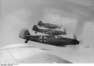 Bf-109s in formation