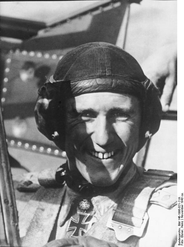 Günther Rall - WW2 German fighter pilot>