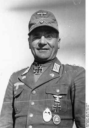 General Hans Cramer with Black Wound Badge