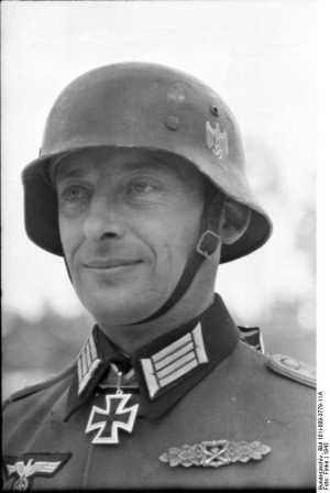 Wehrmacht Captain in Russia with Knight's Cross