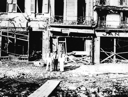 bomb-damaged buildings in Toulon